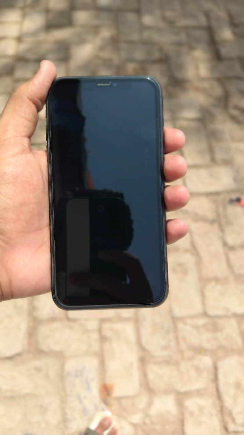 Apple iPhone 11 2