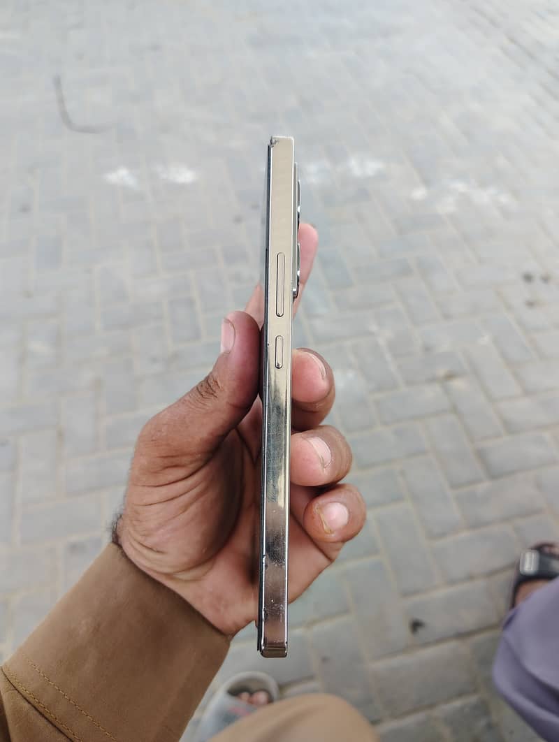 Infinix Note 40 2