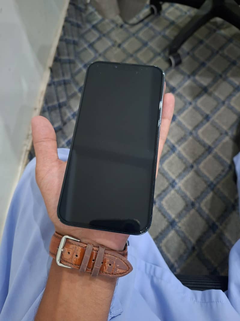 Apple iPhone 14 plus 0