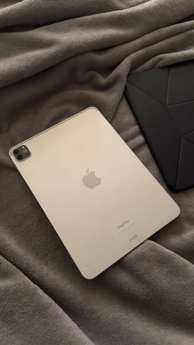iPad Pro M2 - 11” - 1TB Storage