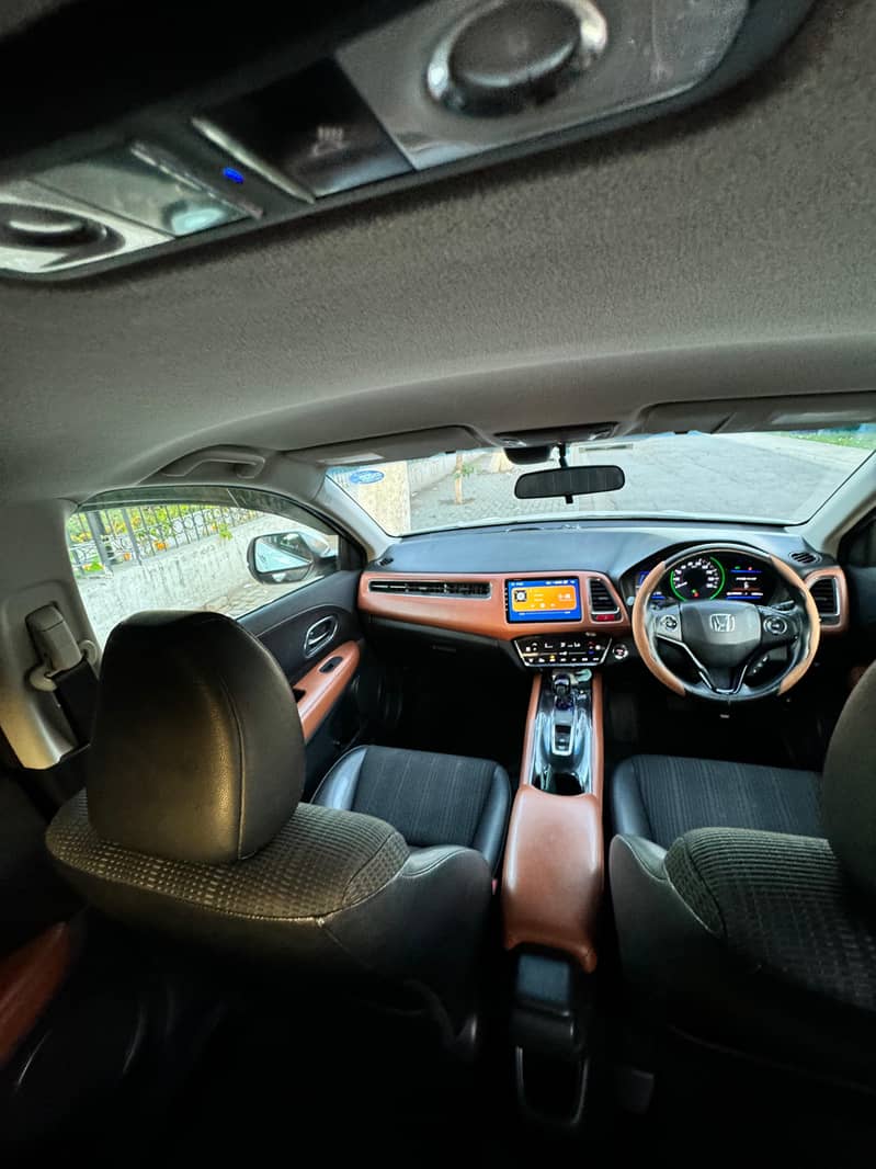 Honda Vezel 2017 3