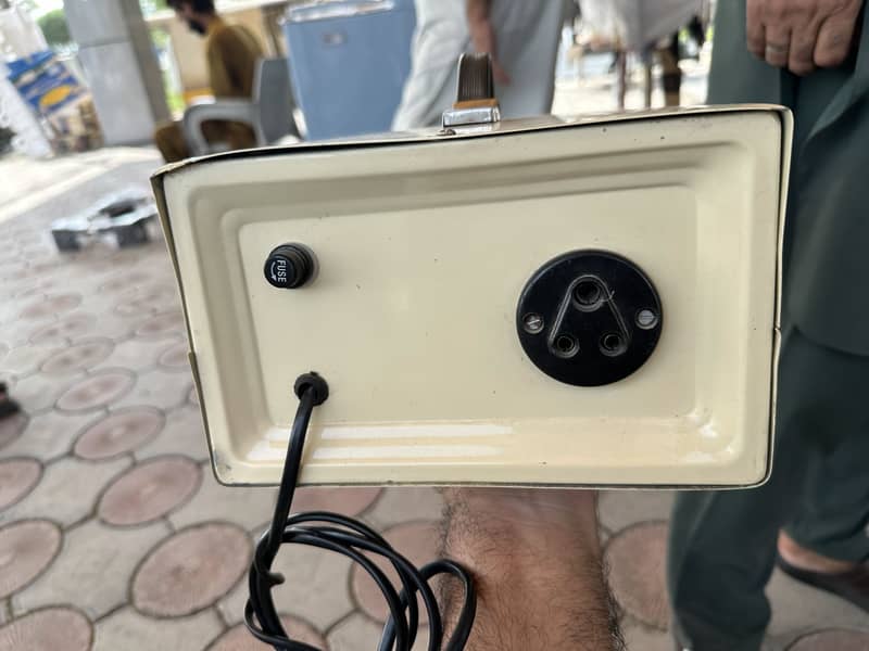 Stabilizer 3000watts 2