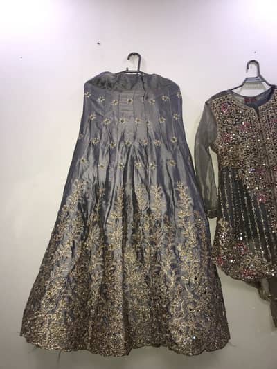 Grey lehnga