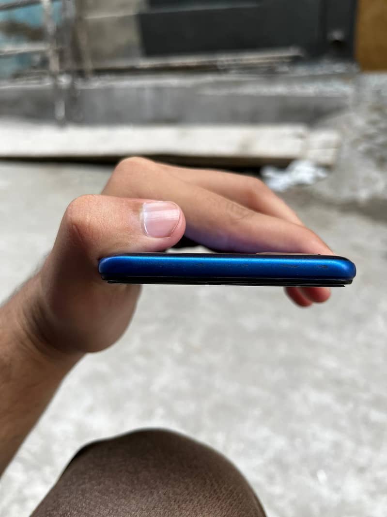 OPPO A5s 4