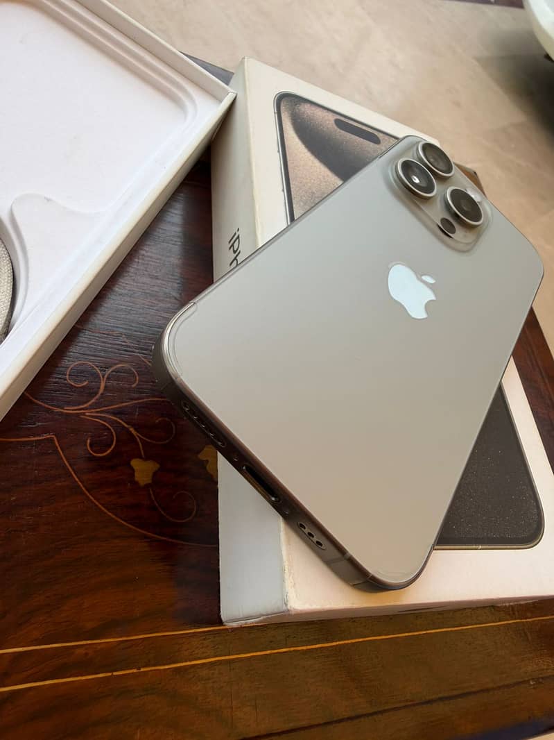 Apple iPhone 15 Pro 7