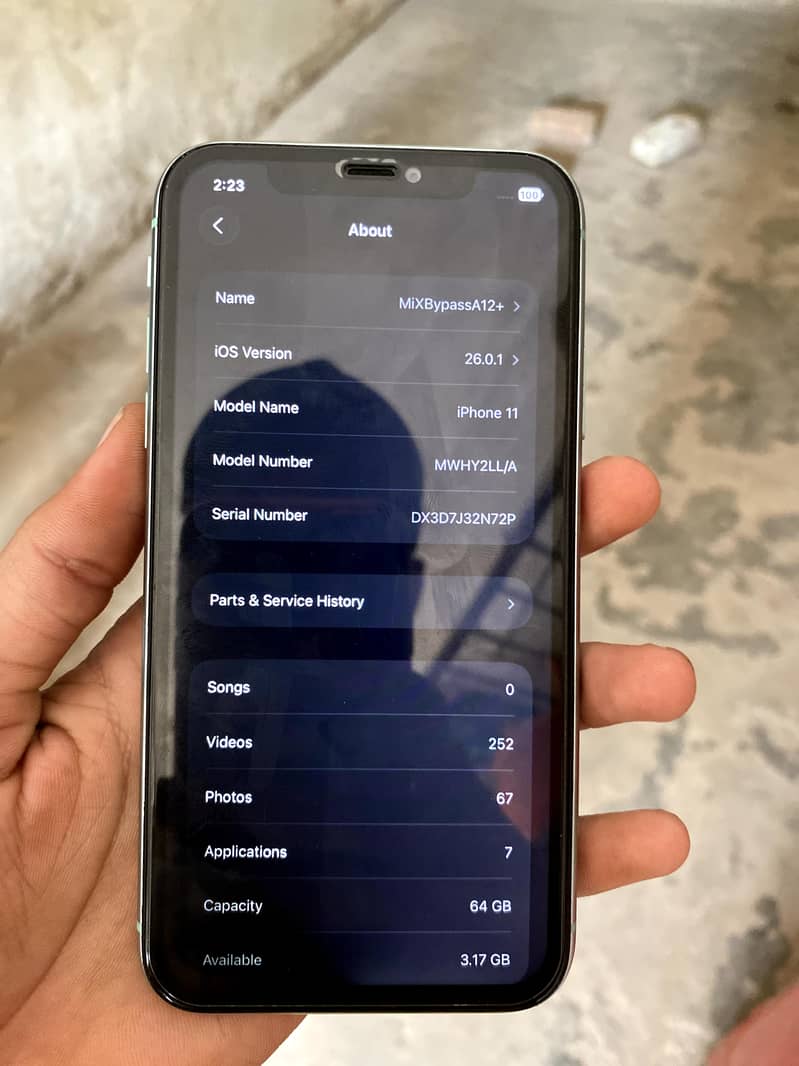 Apple iPhone 11 3