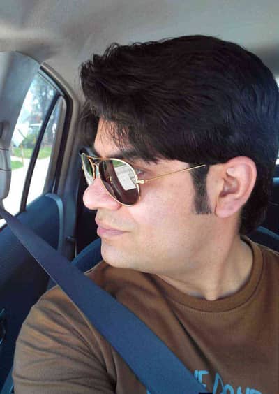 Naveed Khan