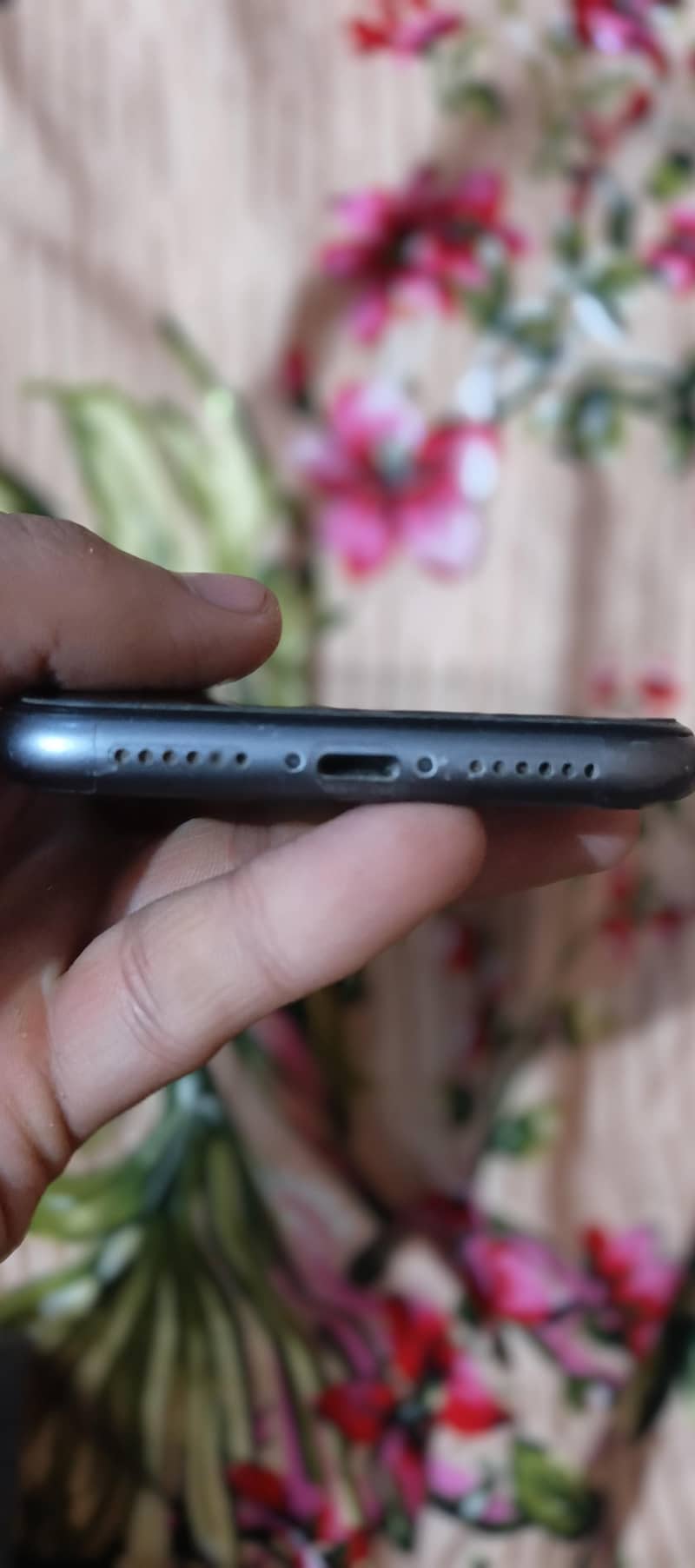 Apple iPhone 11 3
