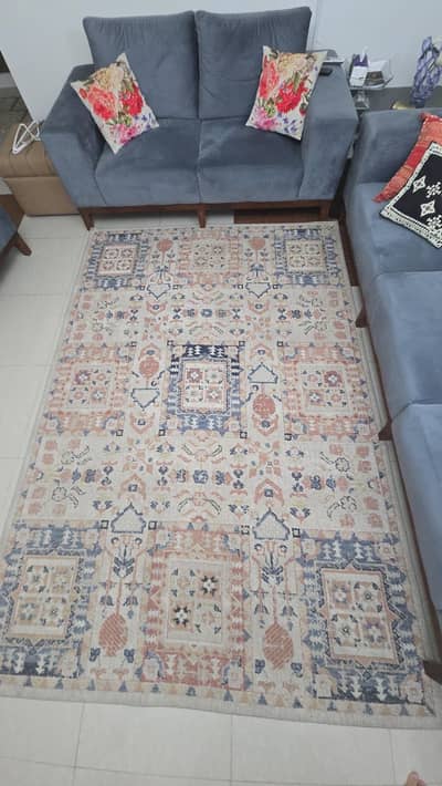 Geometric design carpet