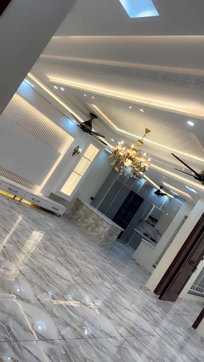 Luxury 10-Marla House for Sale Al Noor Garden, Bahawalpur  Prime Location: Al Noor Garden