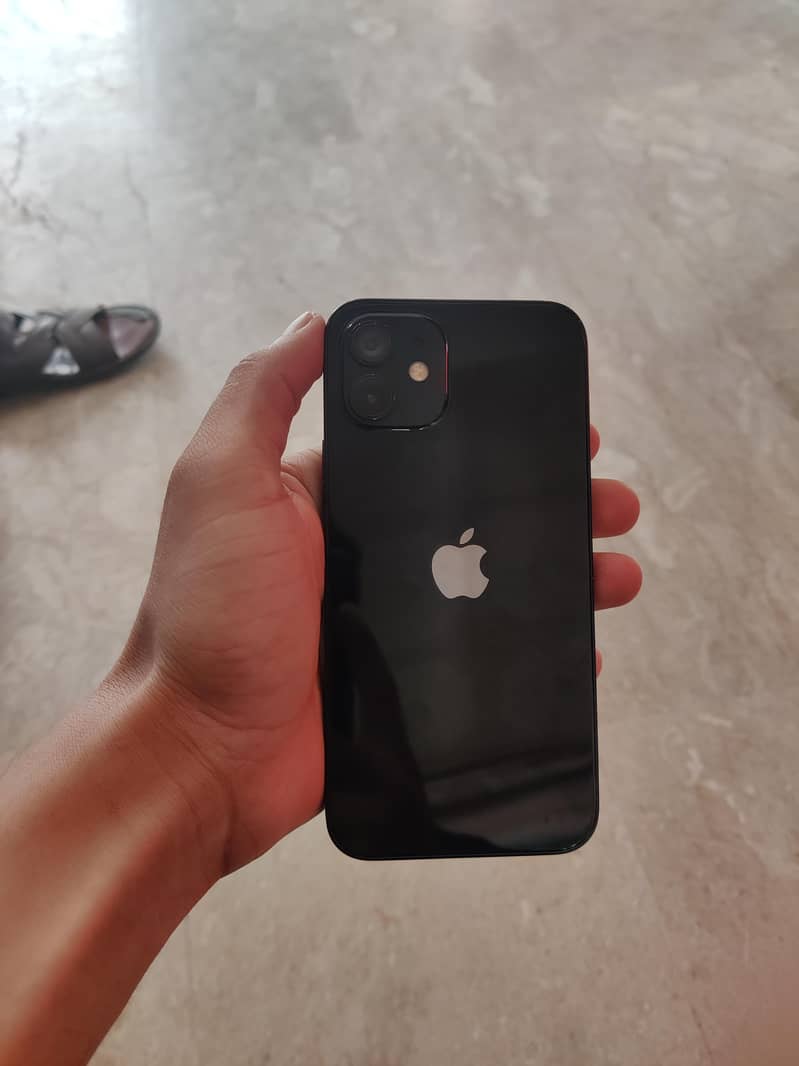 Apple iPhone 12 5