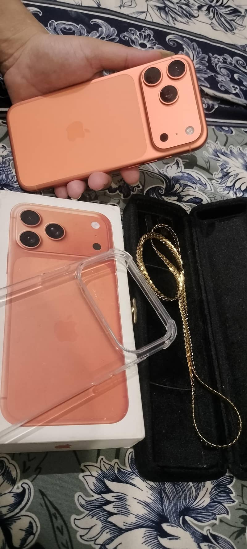 Apple iPhone 17 Pro Max 2