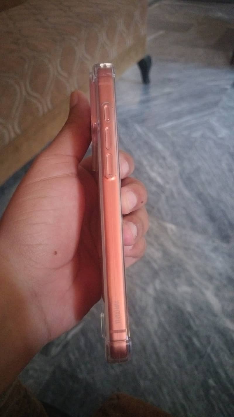 Apple iPhone 17 Pro Max 5