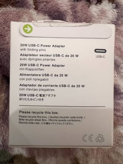 20W USB-C Fast Charger with Folding Pins - Brand New