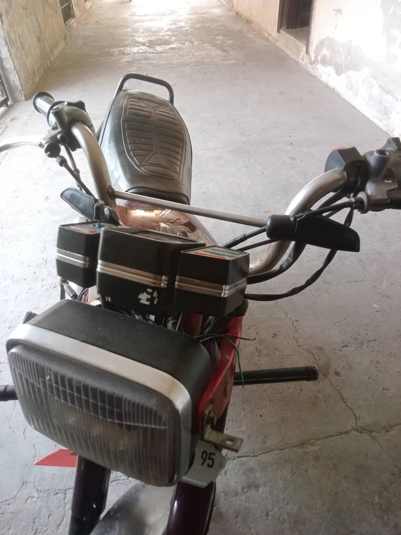 yahama 1995 model 10