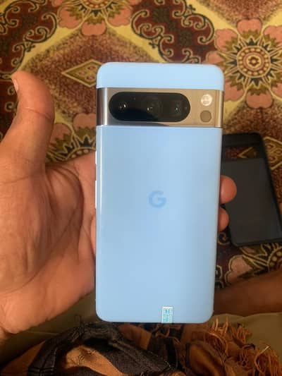 Google Pixel 8 Pro