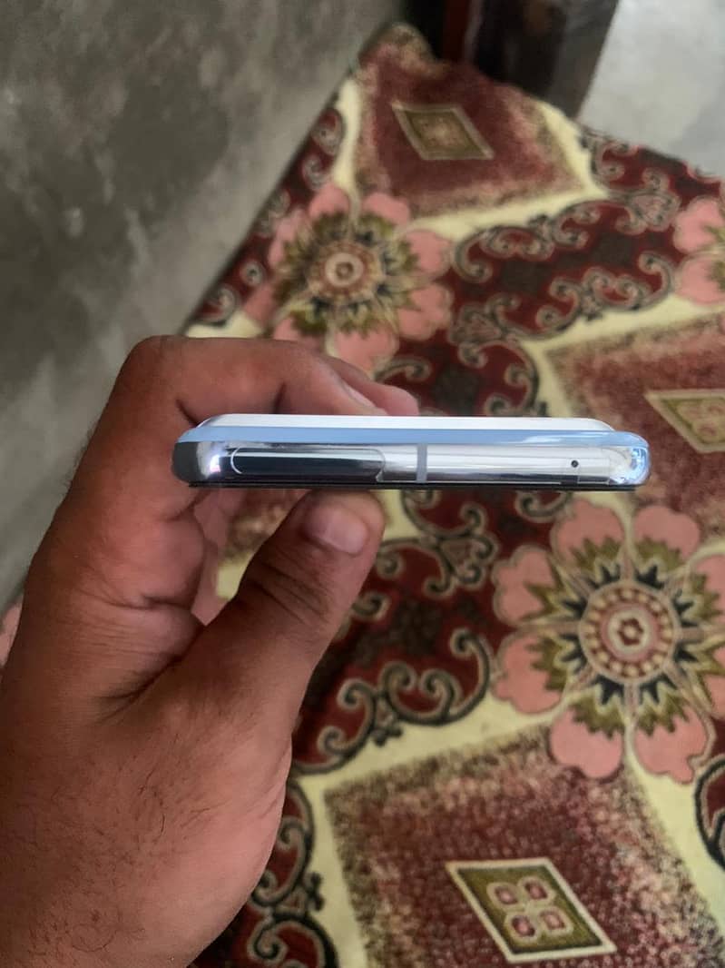 Google Pixel 8 Pro 3