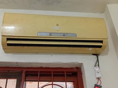 Orient 1.5 split Ac
