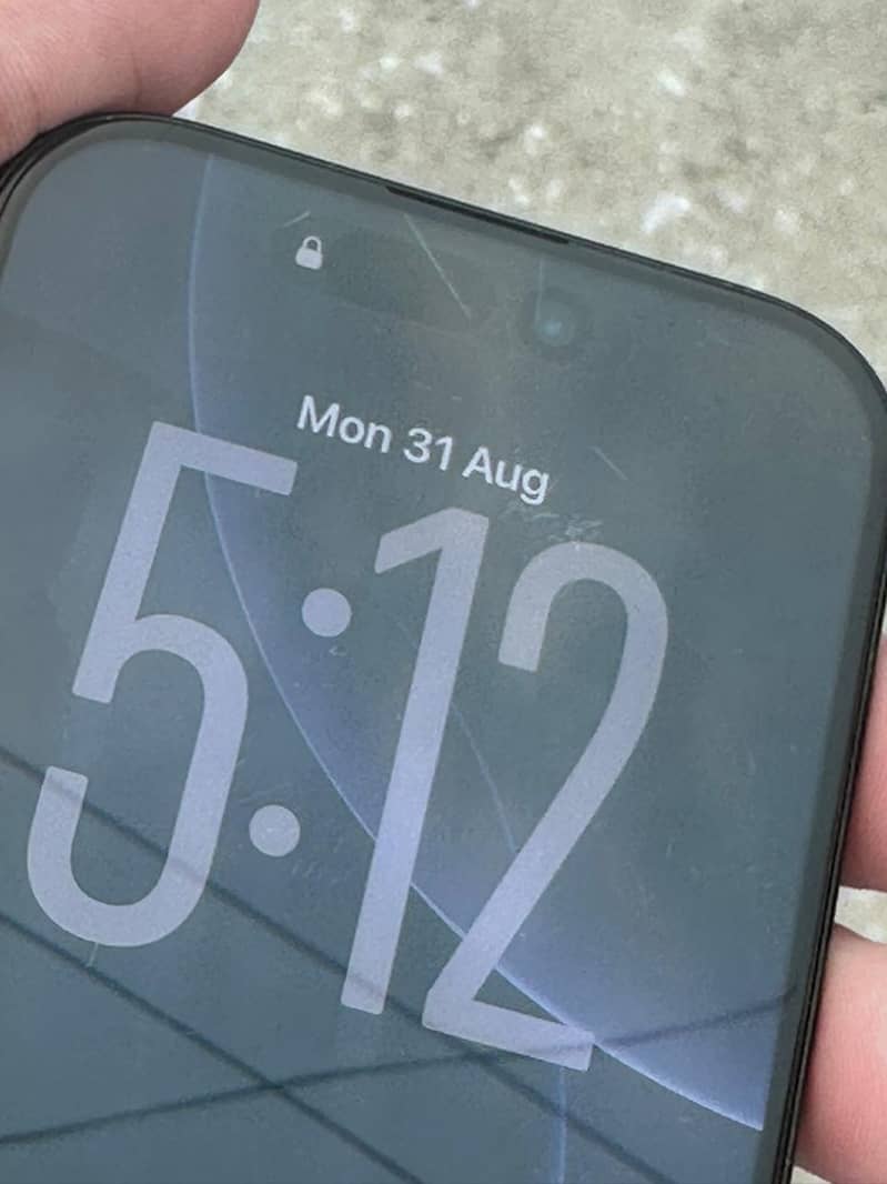 Apple iPhone 16 Pro 7