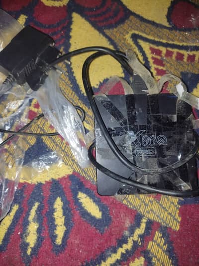 X96Q Pro Android TV Box for sale — bilkul saaf halat mein, fully work