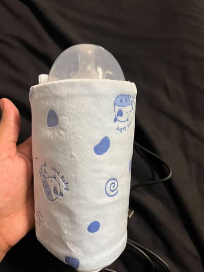 2 portable feeder warmers