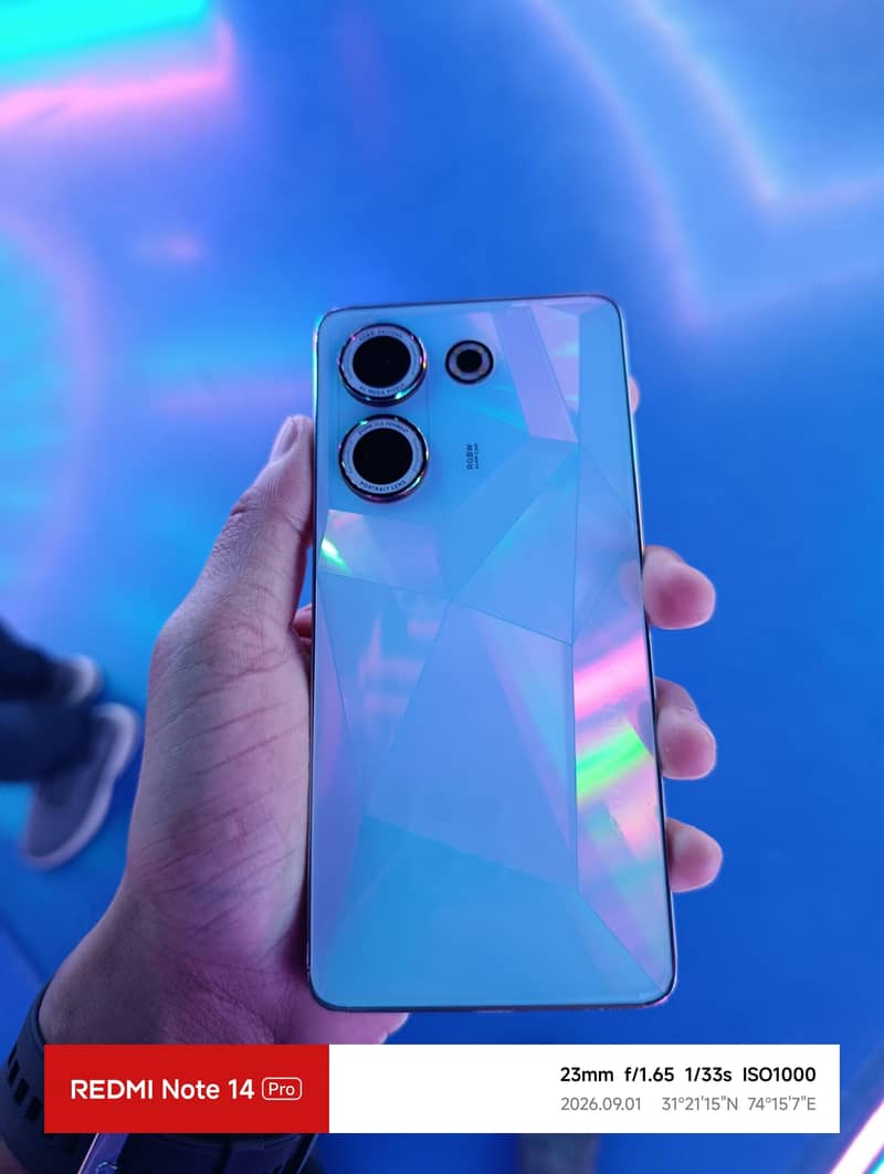 Tecno CAMON 20 0