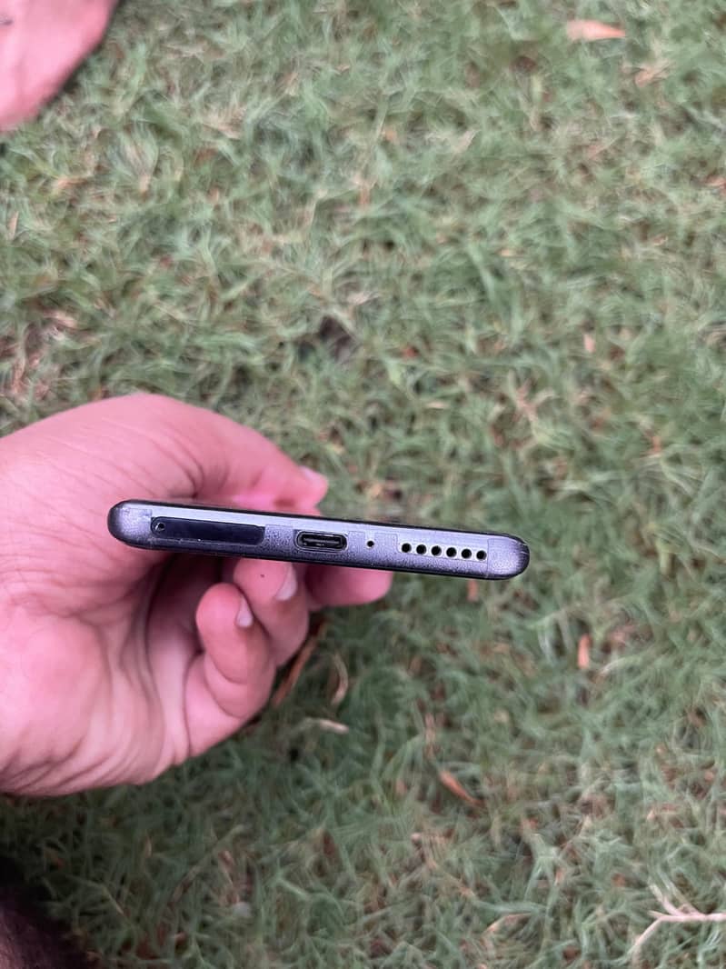 Redmi Note 14 pro 3