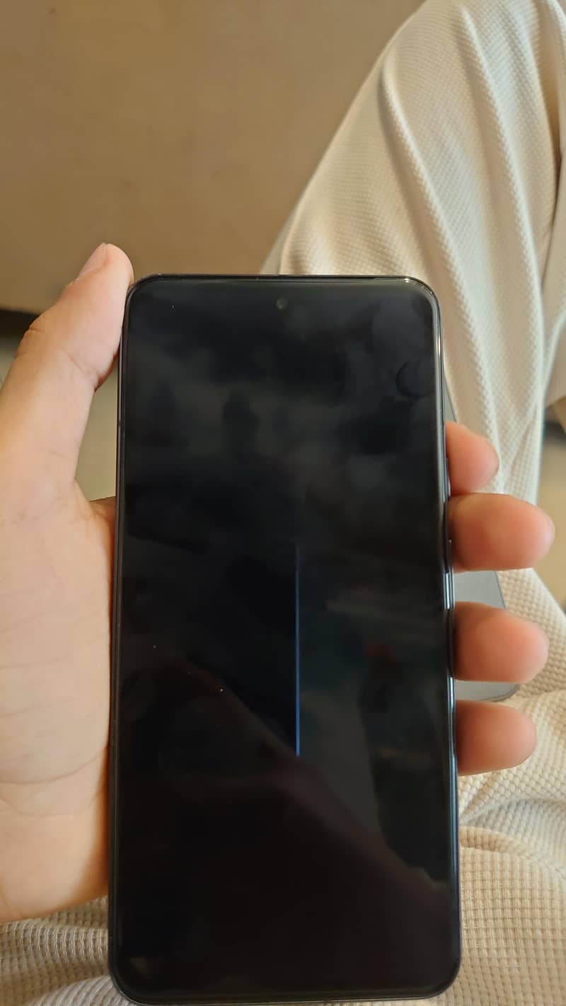 Google Pixel 8 4