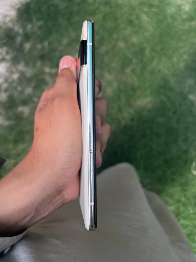 Google Pixel 6 Pro 2