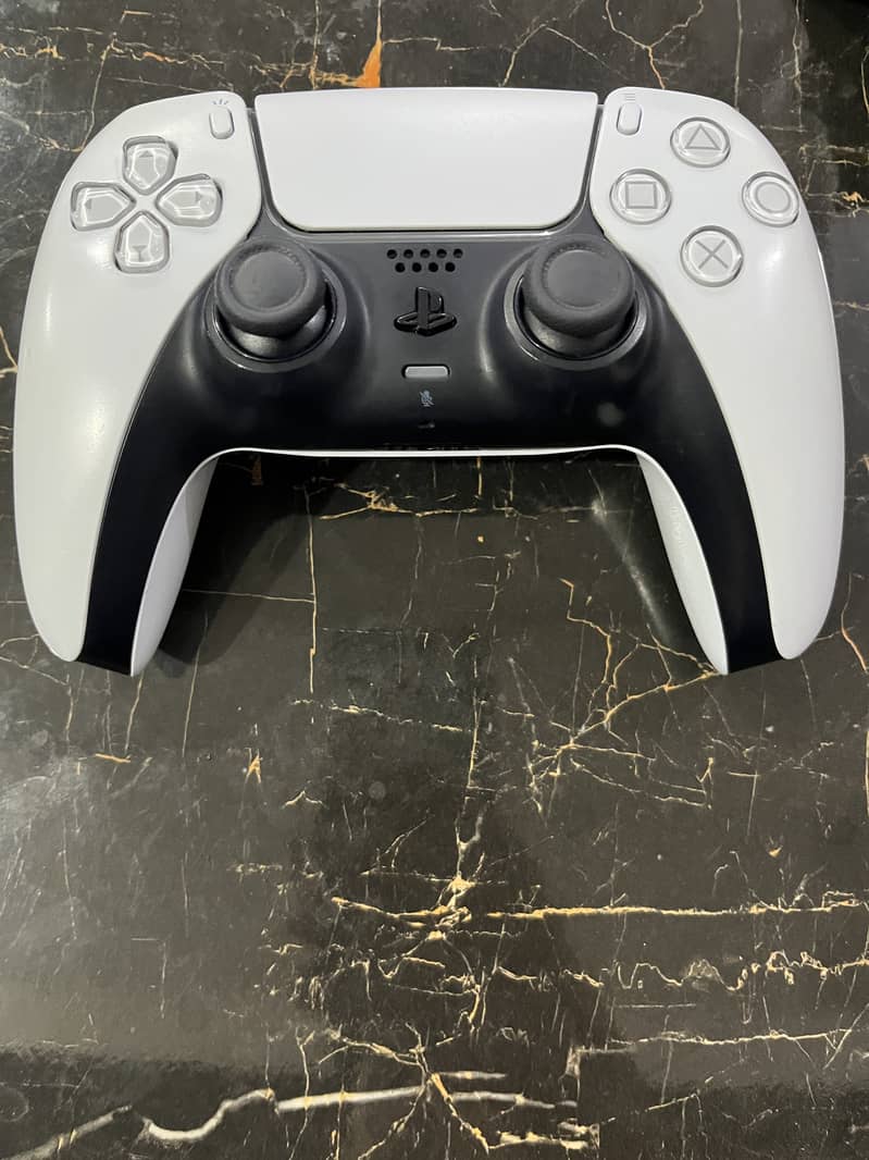 PS5 DualSense Wireless Controller – Original – 9/10 Condition 13