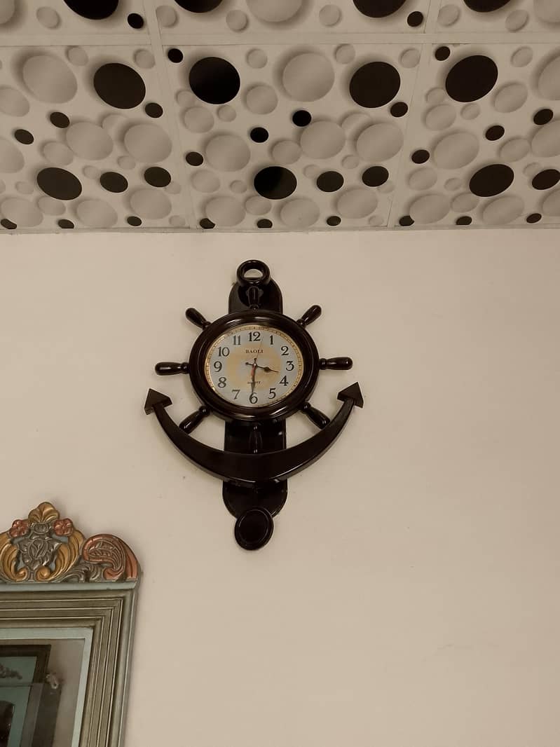 clock and showcase 2