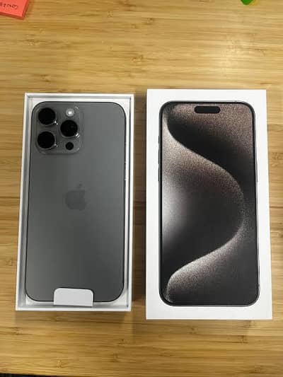 Iphone 15 pro max mobile phone complete box
