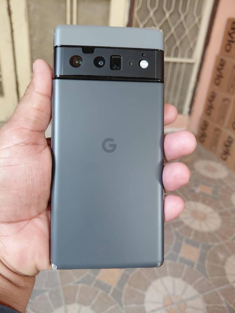 Google Pixel 6 Pro 2
