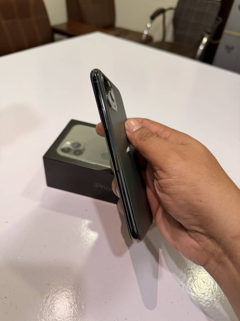 Iphone 11pro 256Gb PTA Approved Alpine Green - Mobile Phones - 1118765596