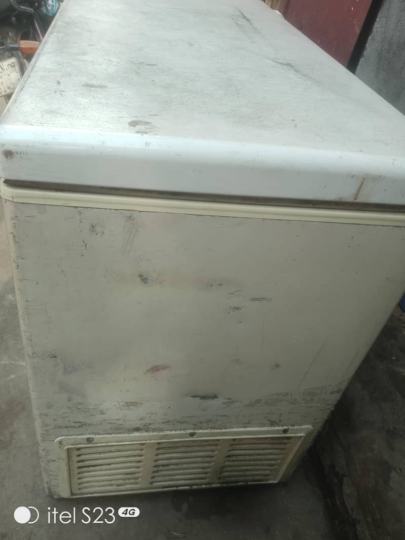 D Freezer 2