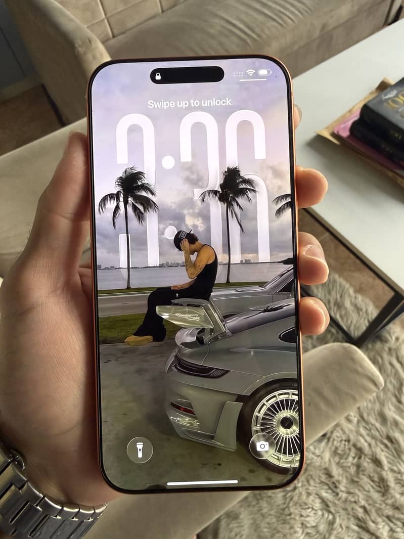 Apple iPhone 17 Pro Max 5