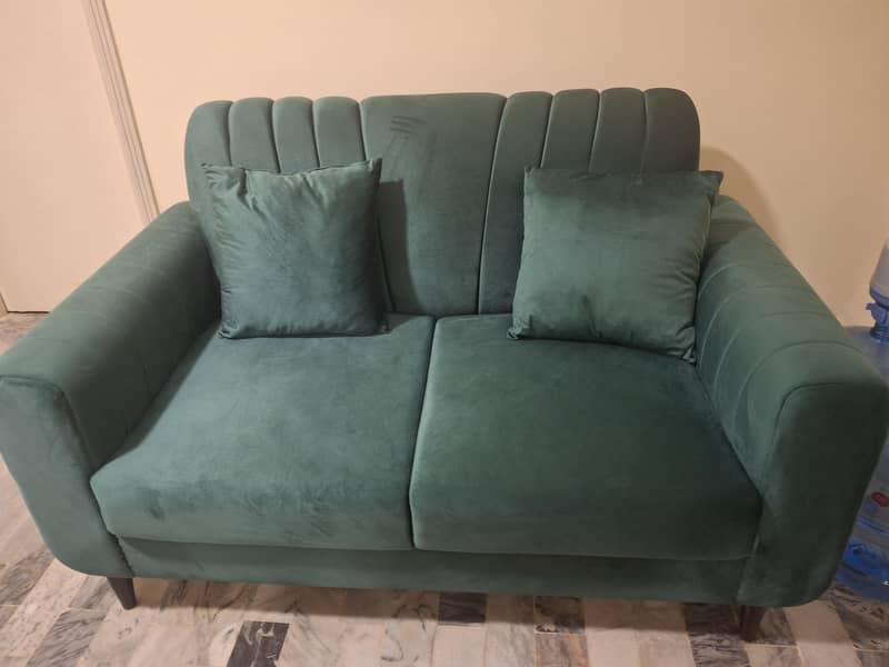 2 seater sofa 0