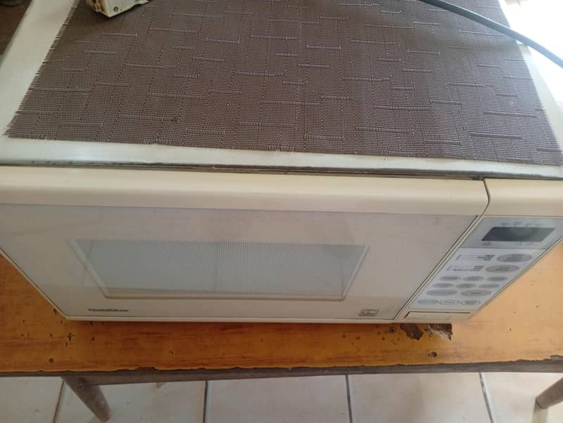 microwave 1