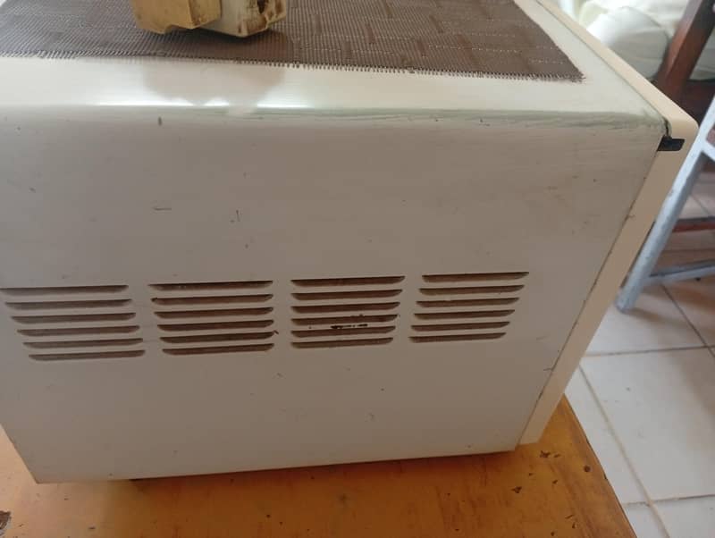 microwave 2
