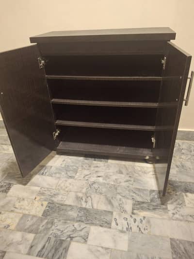 shoe rack