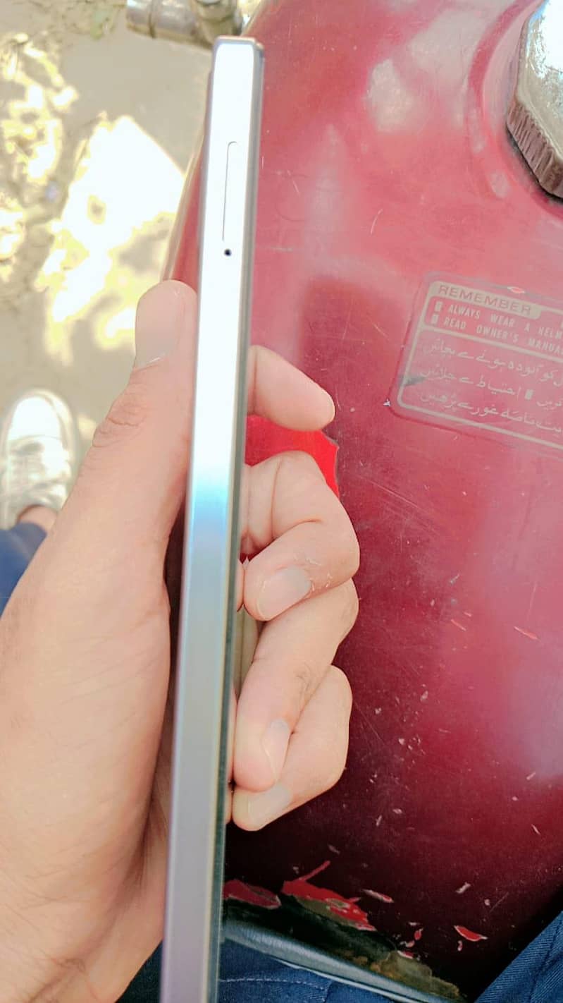 mobile 3