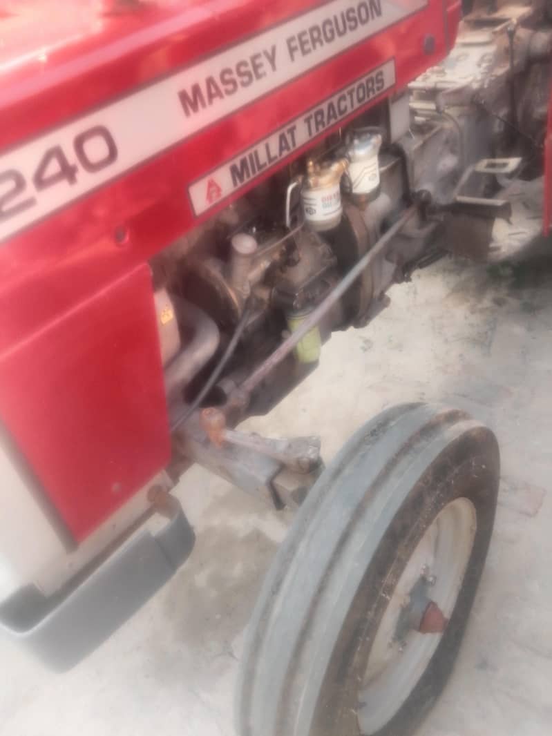 240 tractor 3