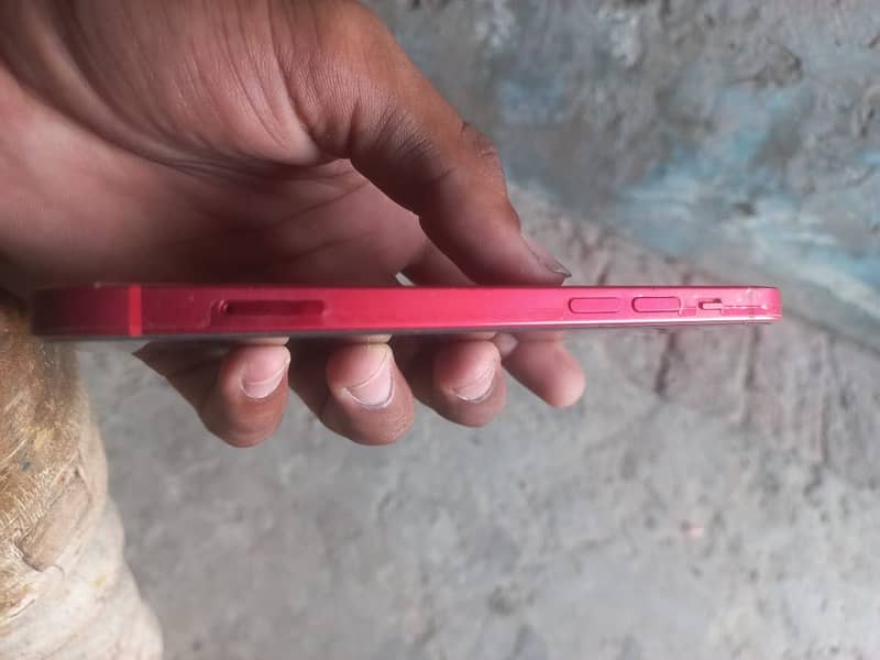 Apple iPhone 12 3