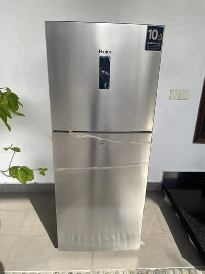 Haier Refrigerator HRF-306IB
