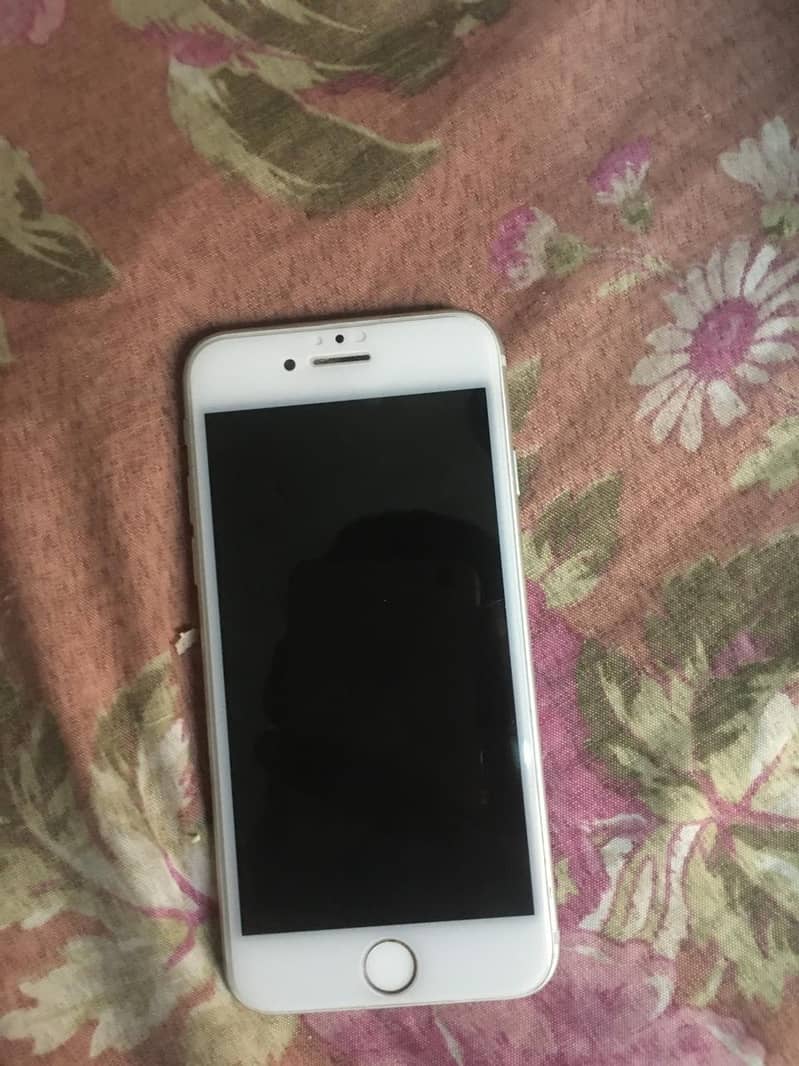 Apple iPhone 7 2