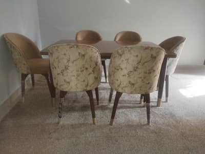 dinning table