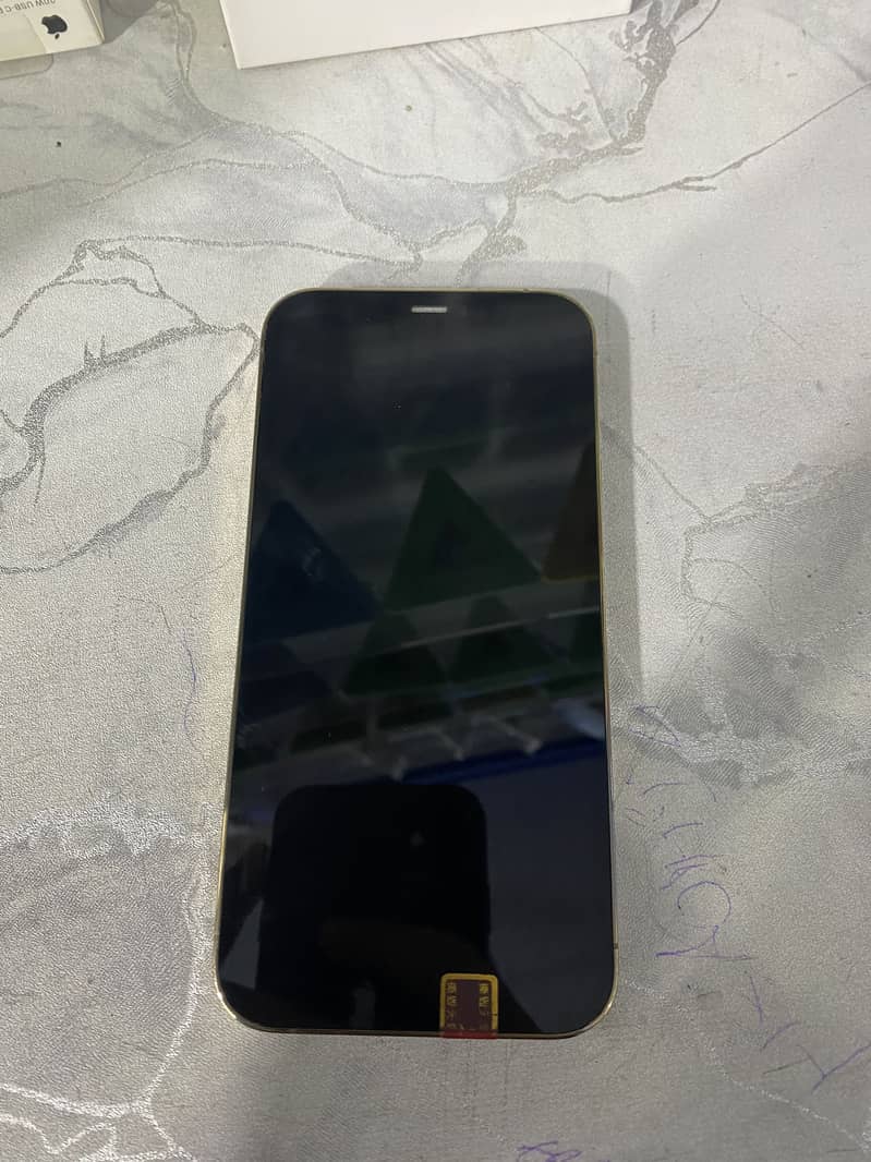 Apple iPhone 12 Pro 4