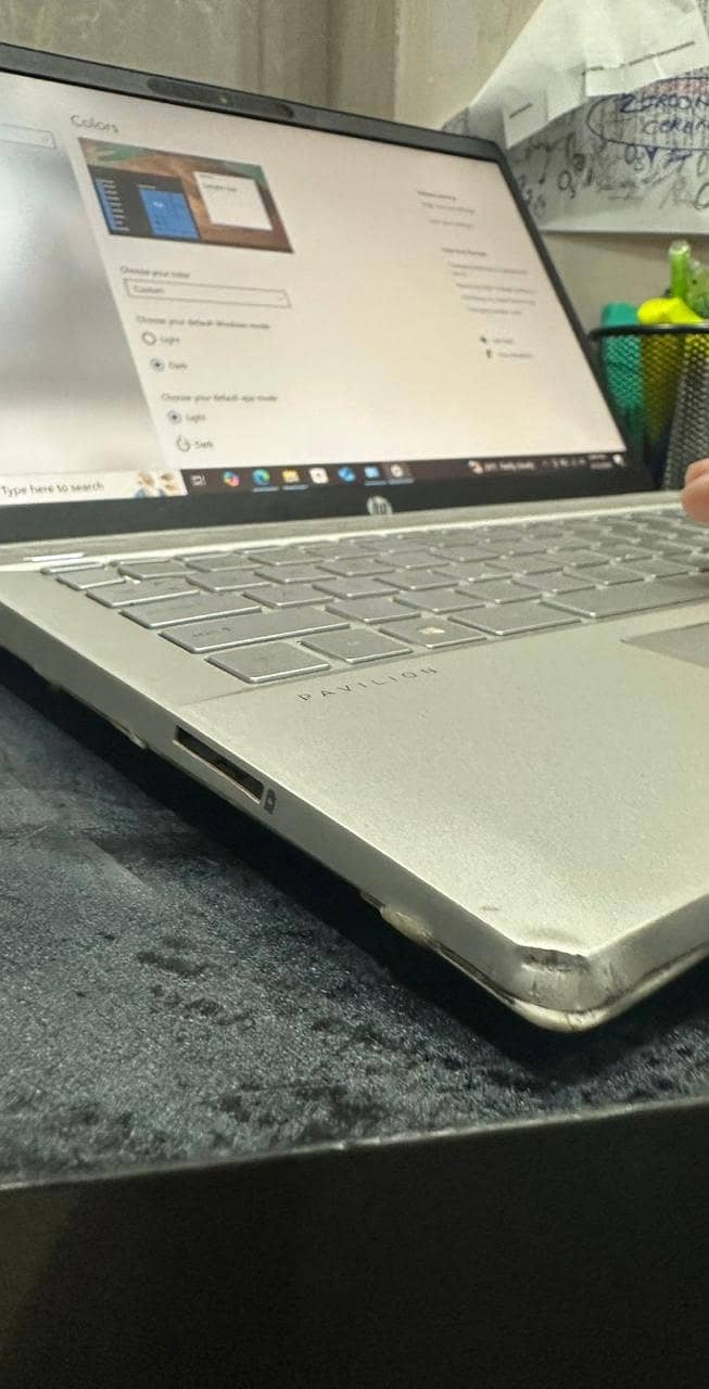 HP Pavilion 4
