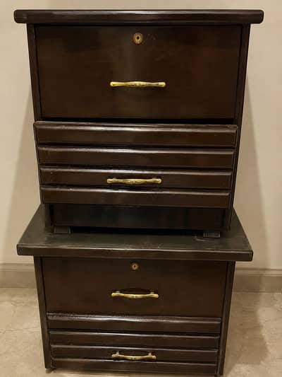 King size bed with 2 side tables and 12inch mattress (spring)