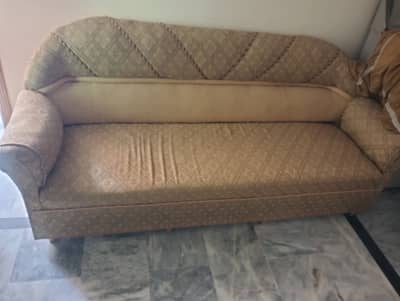 5 setar sofa achi condition me